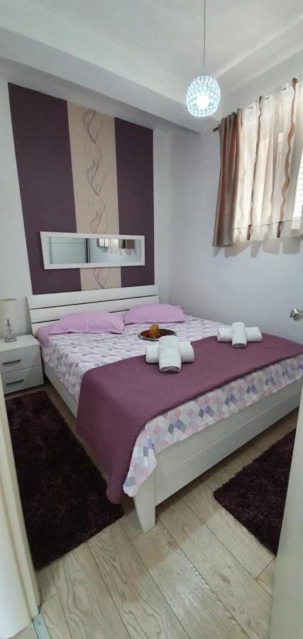 שיבניק Apartments Agata מראה חיצוני תמונה