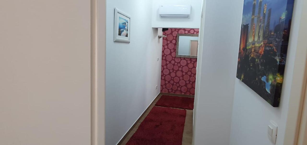 שיבניק Apartments Agata מראה חיצוני תמונה