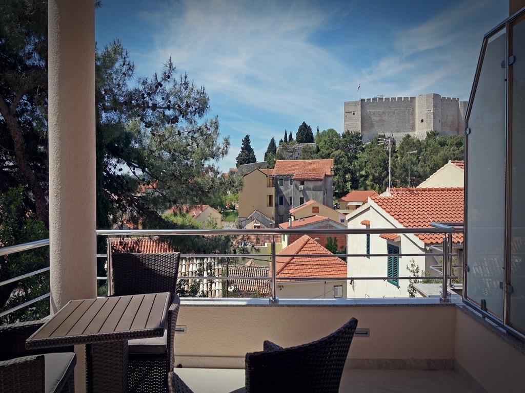 שיבניק Apartments Agata מראה חיצוני תמונה